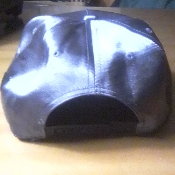 Hat - Picture 2 of 2
